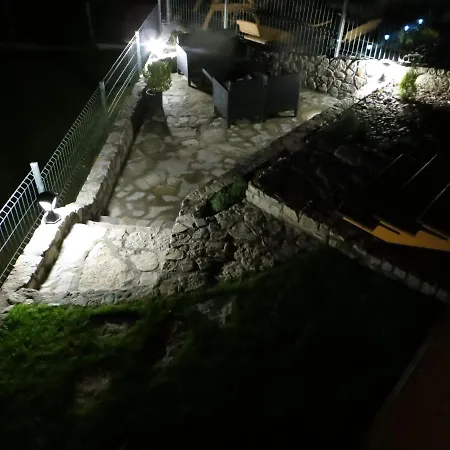 Modern Z Ogrodem Apartamento