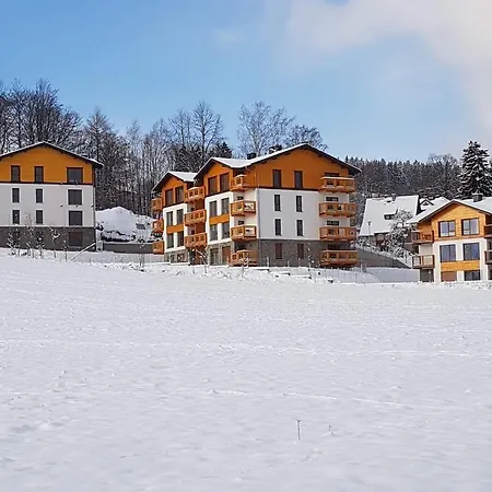 Apartament Modern Z Ogrodem
