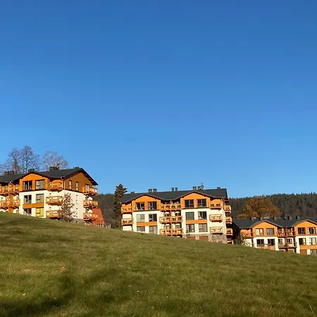 Modern Z Ogrodem Apartamento *